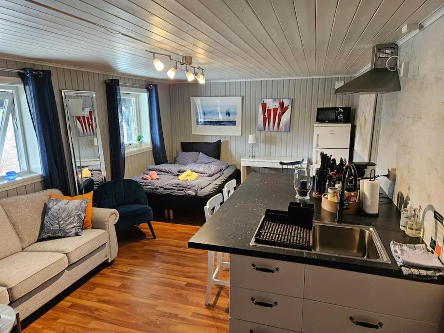 Casa Monami Leilighet I Naturen Naer Bergen Appartement Lonevåg Buitenkant foto