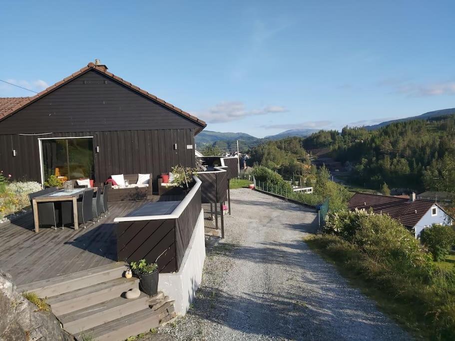 Casa Monami Leilighet I Naturen Naer Bergen Appartement Lonevåg Buitenkant foto